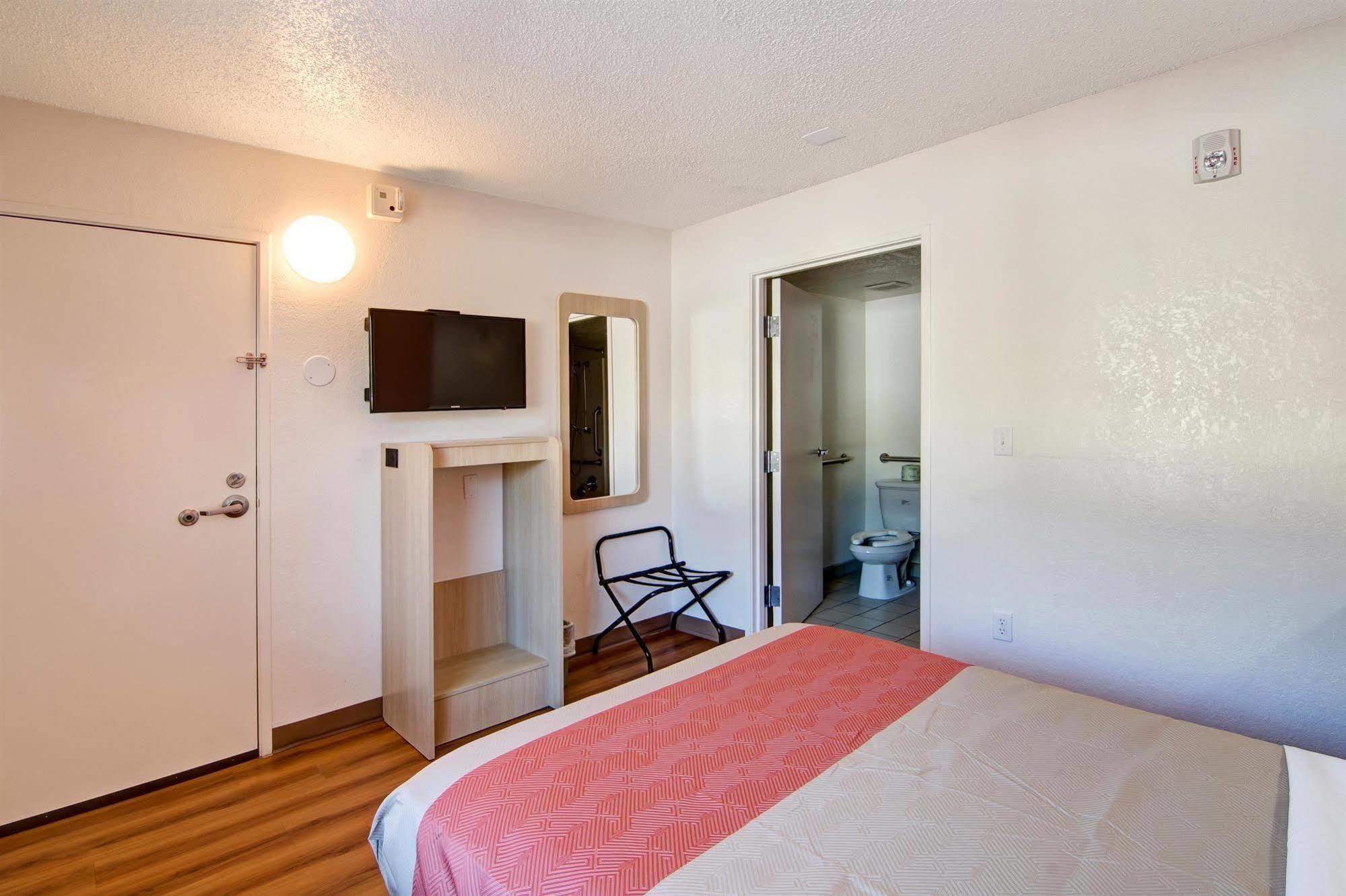 Motel 6-Euless, Tx - Dallas Exterior photo